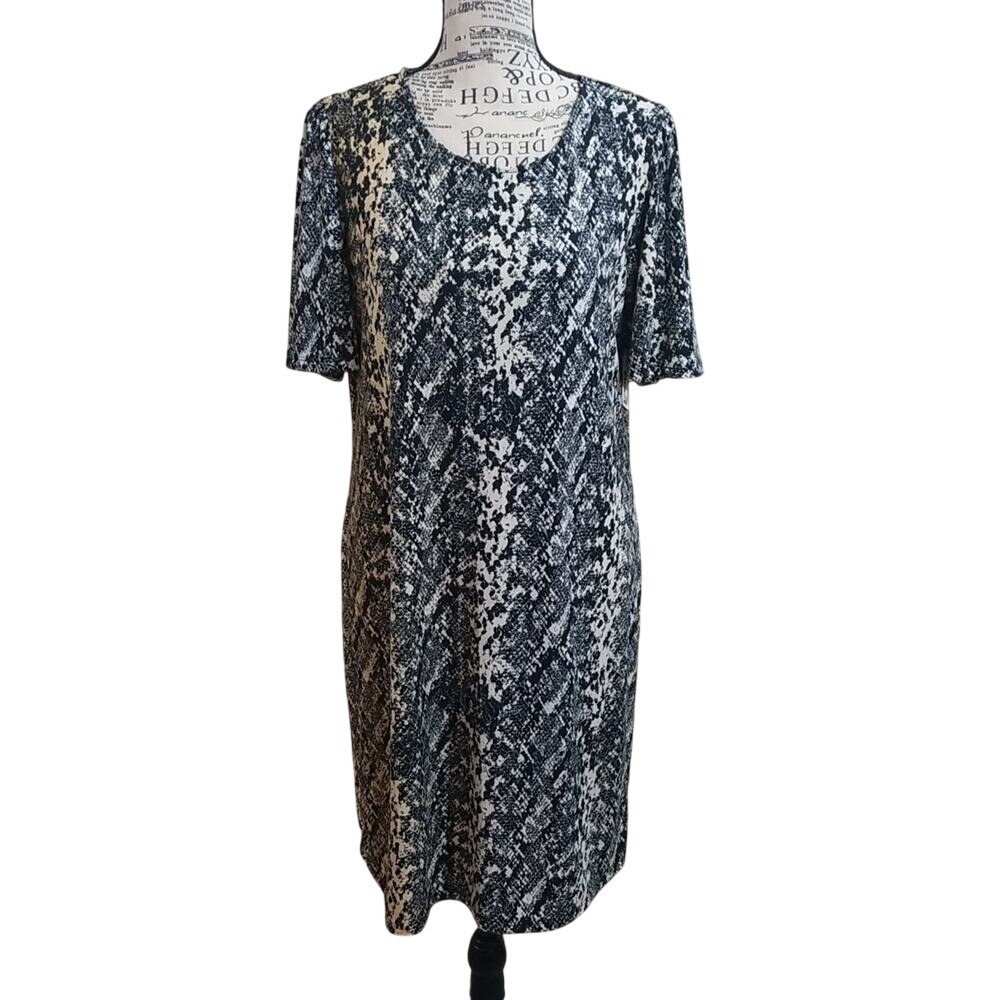 Alexandra + Oak dress size medium‎